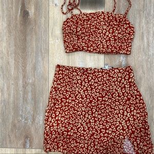 kylie & kendal top & skirt fits a s-m